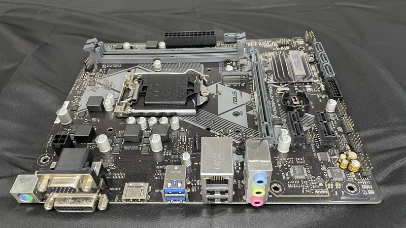 ASUS PRIME H310M マザーボード単体写真